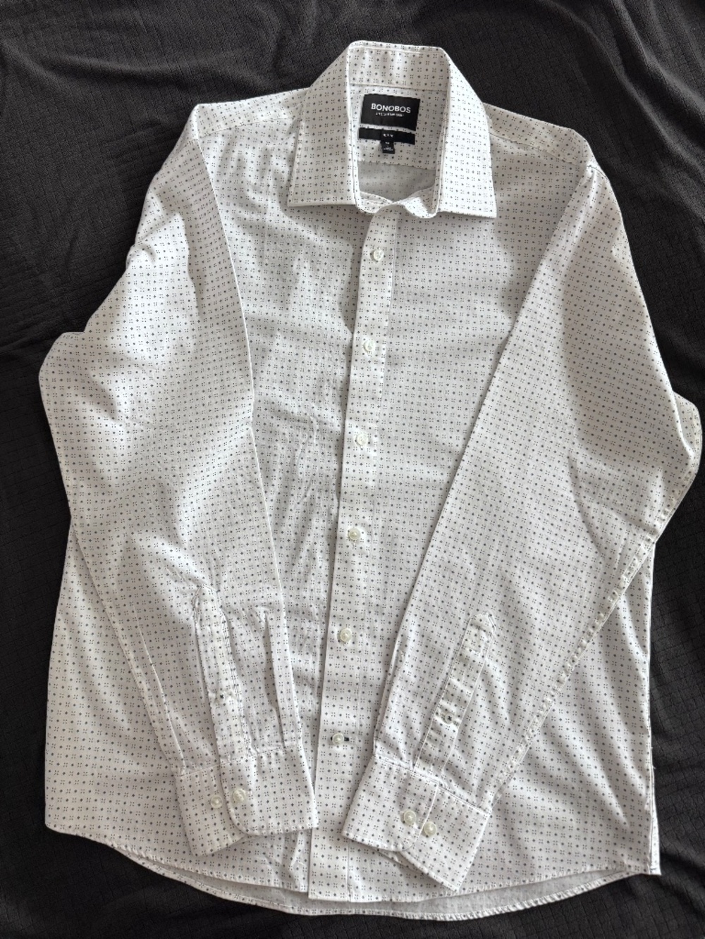 Bonobos Slim Fit Desk to Dinner shirt. White with grey pattern. Large